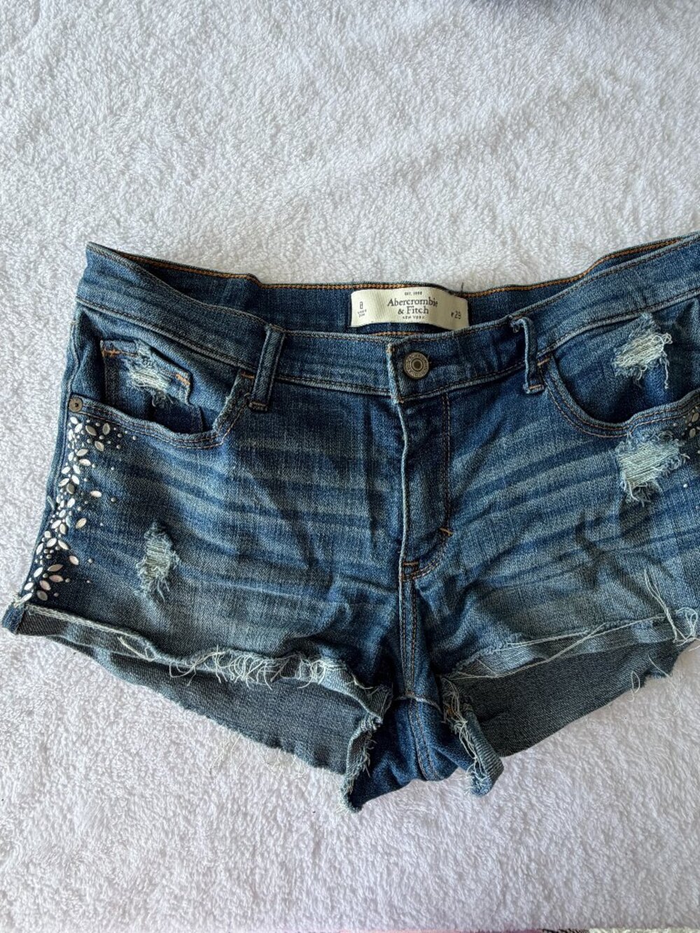 Abercrombie & Fitch Rhinestone Denim Short Shorts Size 8/29 Distressed McBling